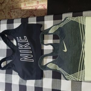 Set of two Nike sports bras